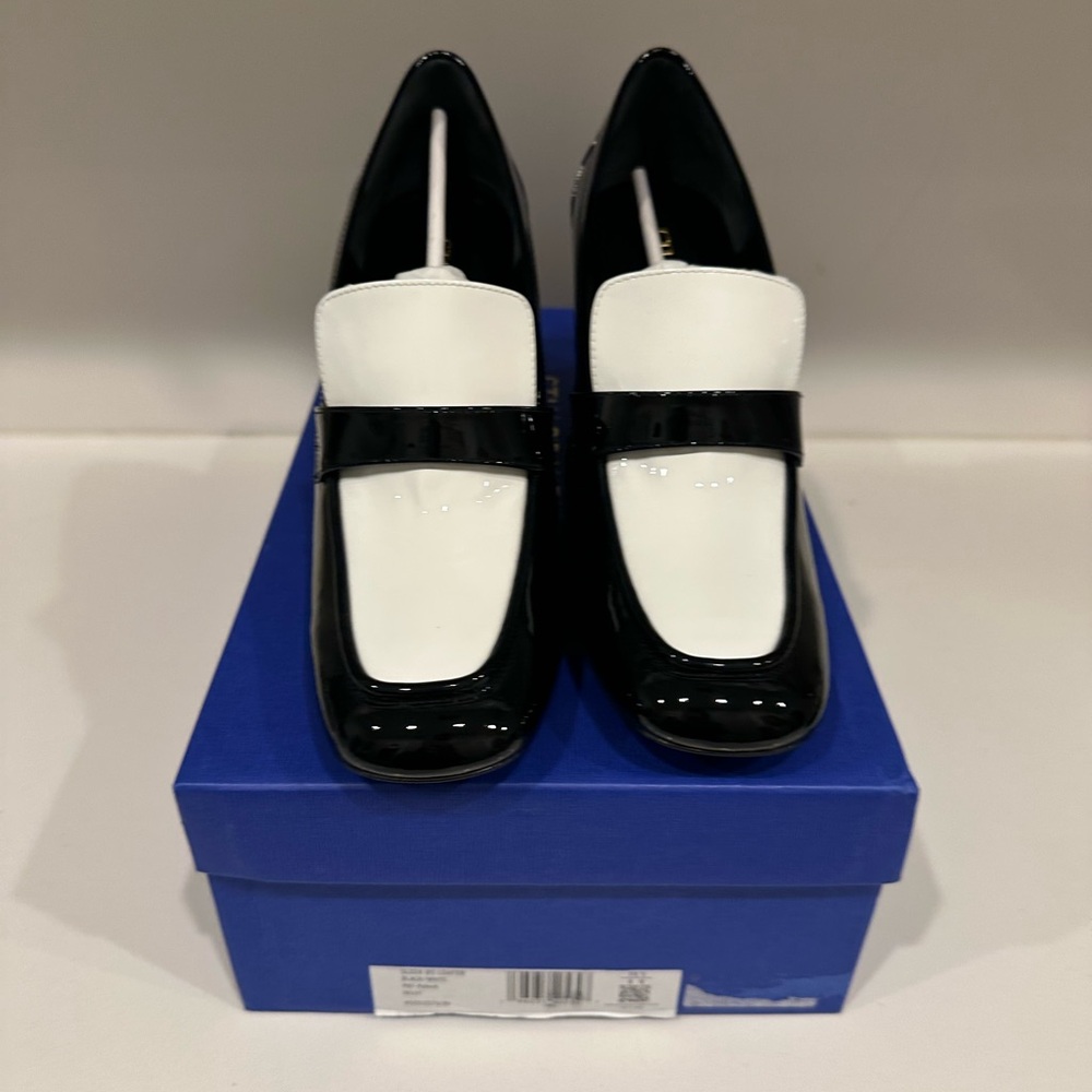 NWT Stuart Weitzman SLEEK 85 Black & White patent heeled loafers (38)